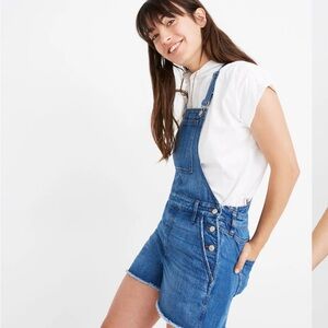 Madewell Blue Denim Women's Jean Short Overalls . Fit oversized sold out online
